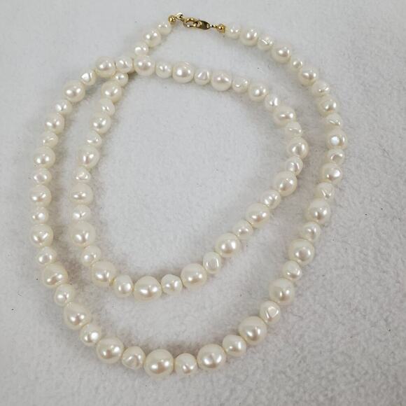 Vintage Trifari Irregular Ivory Faux Pearl Necklace 24 in. - Picture 1 of 3